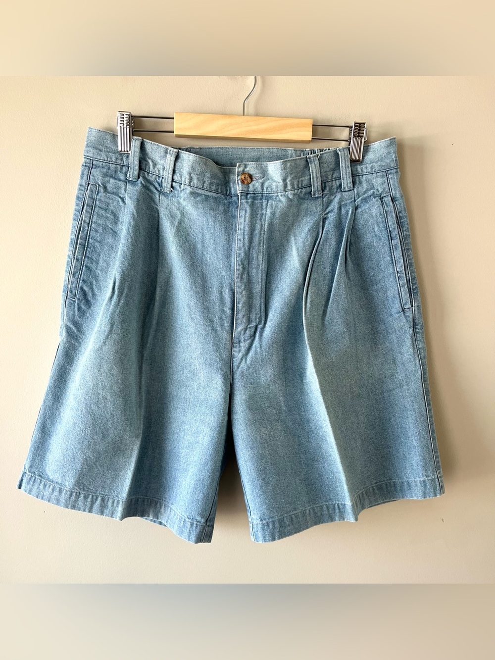 VTG Gordie Howe Women's Light Denim Bermuda Shorts Size Medium -90s Retro Jorts
